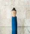Escultura Mulher de Madeira Azul 44cm