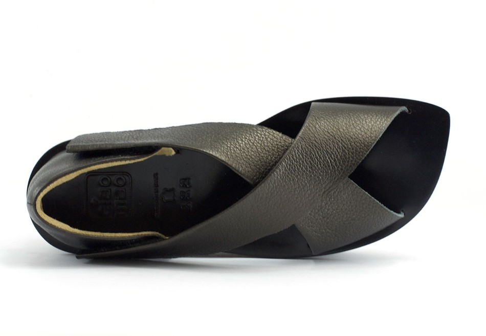 Sandália Plataforma Xis Platoo Ferro|Xis Platoo Sandal Metallic